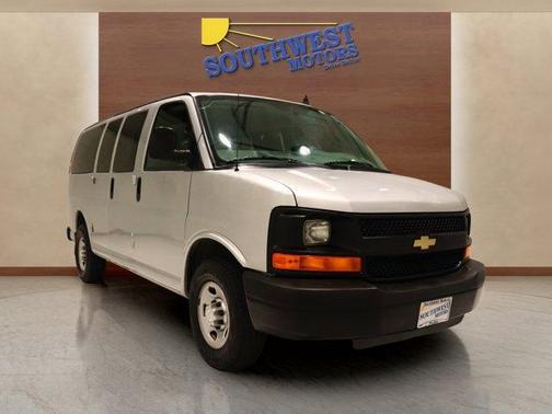 2016 Chevrolet Express 2500 LS