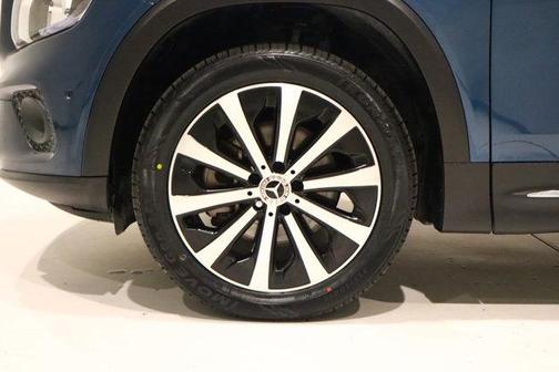 2022 Mercedes-Benz GLB 250 Base