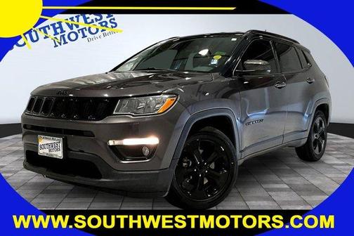 Granite Crystal Clearcoat Metallic 2018 Jeep Compass Altitude