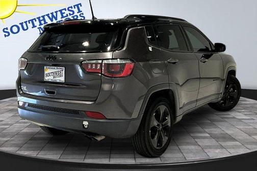 Granite Crystal Clearcoat Metallic 2018 Jeep Compass Altitude