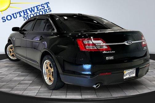 2018 Ford Taurus SEL