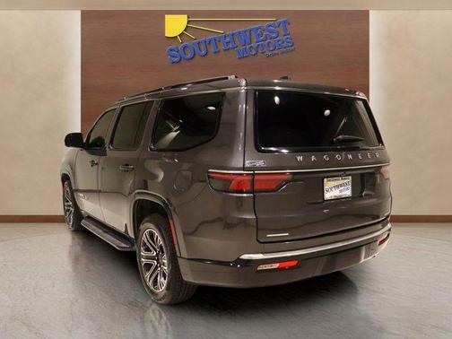 2022 Jeep Wagoneer Series III