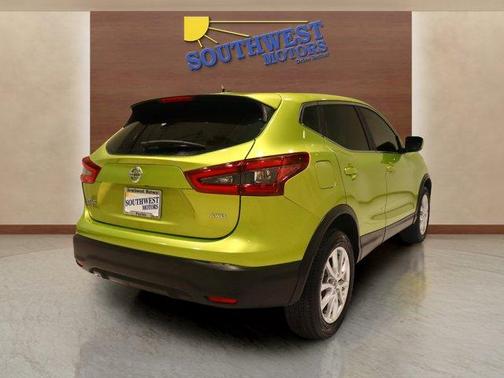 2020 Nissan Rogue Sport S