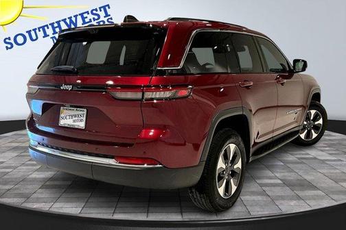 2022 Jeep Grand Cherokee 4xe Base