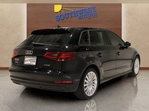 2016 Audi A3 e-tron 1.4T Premium