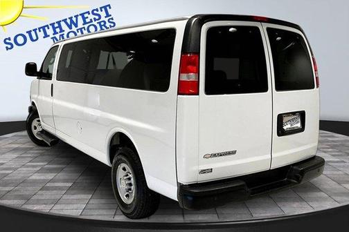 2023 Chevrolet Express 3500 LS