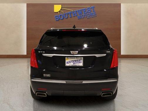 2018 Cadillac XT5 Base
