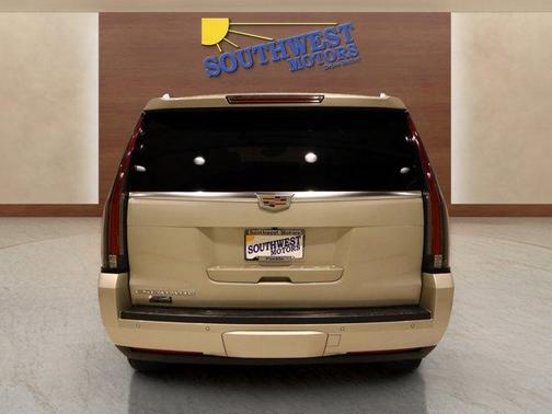 2016 Cadillac Escalade Platinum