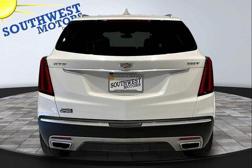 White 2023 Cadillac XT5 Premium Luxury
