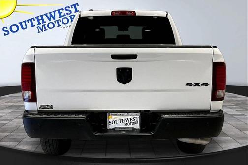 Bright White Clearcoat 2024 RAM 1500 Classic Warlock Crew Cab 4x4 5'7' Box