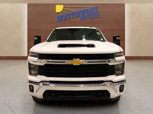 2024 Chevrolet Silverado 2500 LT