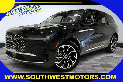 2024 Lincoln Nautilus Reserve