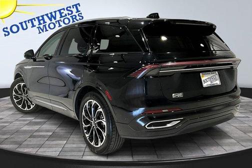 2024 Lincoln Nautilus Reserve