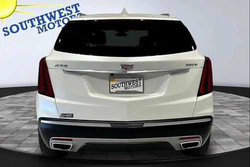 Crystal White Tricoat 2024 Cadillac XT5 Premium Luxury