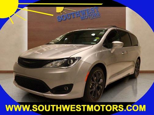 2018 Chrysler Pacifica Touring Plus