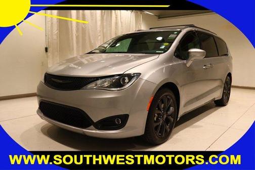 2018 Chrysler Pacifica Touring Plus