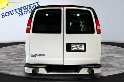 2024 Chevrolet Express 2500 Work Van