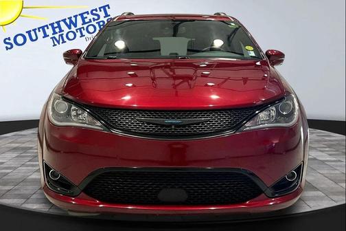 Velvet Red Pearlcoat 2020 Chrysler Pacifica Hybrid Limited