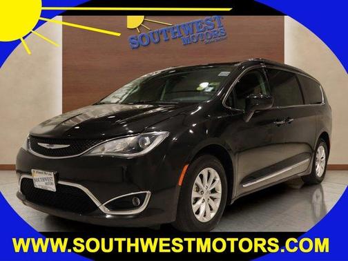 2019 Chrysler Pacifica Touring-L