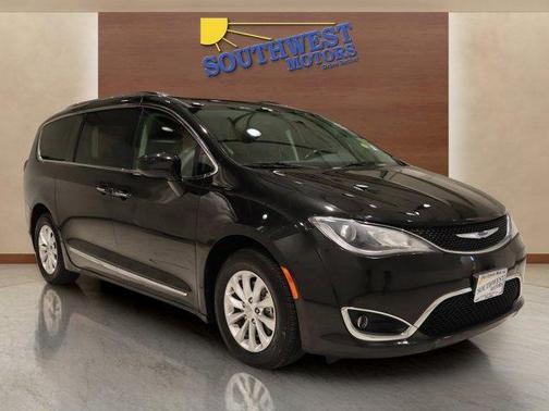 2019 Chrysler Pacifica Touring-L