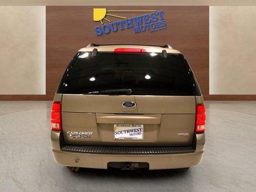 2005 Ford Explorer XLT