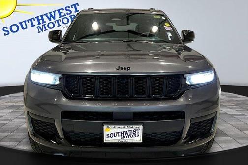 Metallic 2024 Jeep Grand Cherokee L Laredo