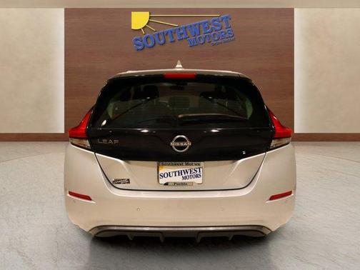 2023 Nissan Leaf S