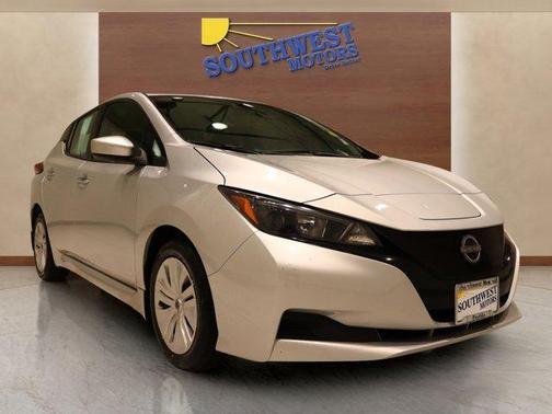 2023 Nissan Leaf S