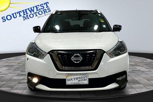 2019 Nissan Kicks SR