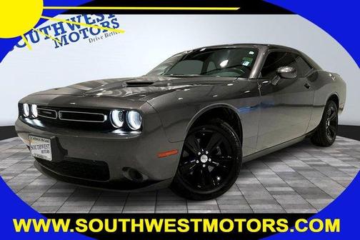 2022 Dodge Challenger SXT