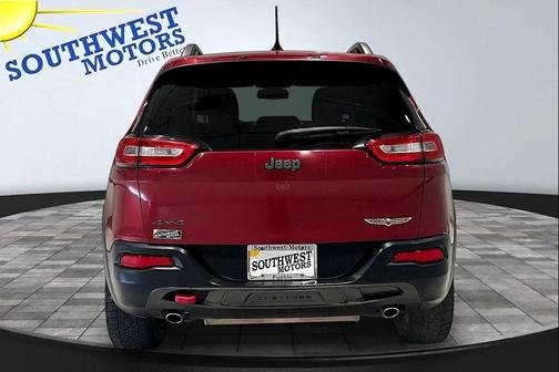 Deep Cherry Red Crystal Pearlcoat 2015 Jeep Cherokee Trailhawk