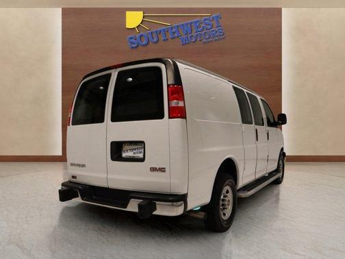 2023 GMC Savana 2500 Work Van