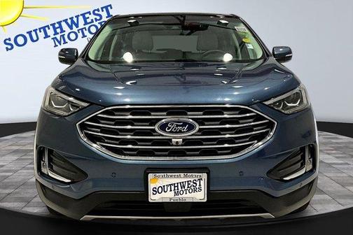 Blue 2019 Ford Edge Titanium
