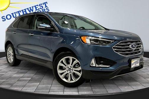Blue 2019 Ford Edge Titanium