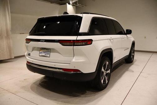 2023 Jeep Grand Cherokee 4xe Base