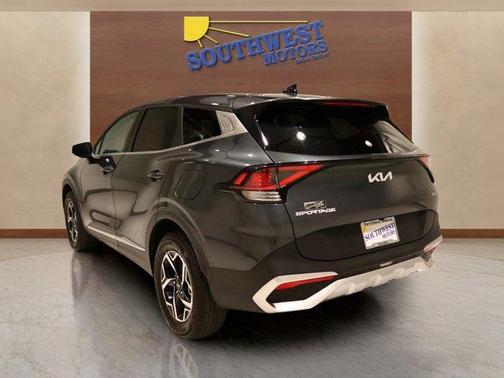 2024 Kia Sportage LX