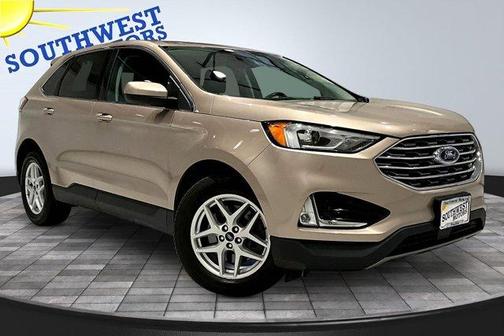 Gold 2021 Ford Edge SEL