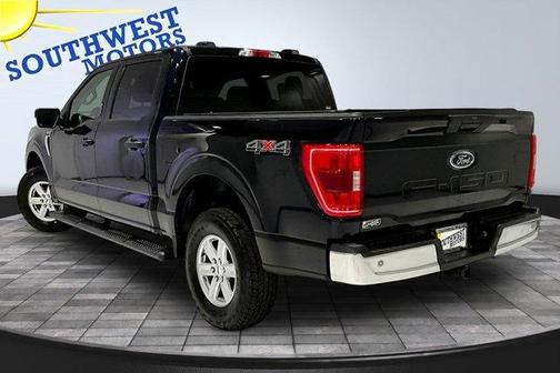 Blue 2021 Ford F-150 XLT