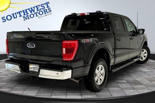Blue 2021 Ford F-150 XLT