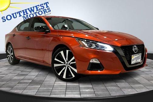 2021 Nissan Altima 2.0 SR