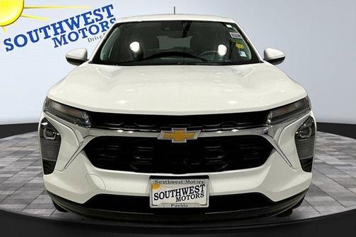Summit White 2024 Chevrolet Trax LS