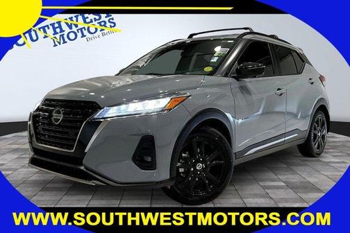 2021 Nissan Kicks SR