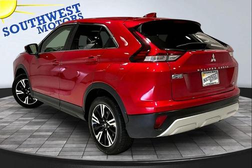 Red 2025 Mitsubishi Eclipse Cross SE