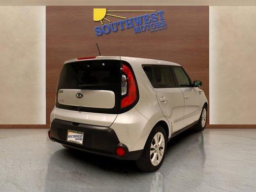 2015 Kia Soul +