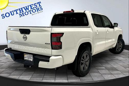 Glacier White 2025 Nissan Frontier SV