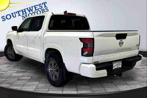 Glacier White 2025 Nissan Frontier SV