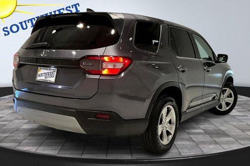 2023 Honda Pilot EX-L 8-Passenger