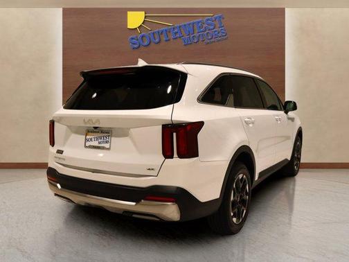 2024 Kia Sorento S