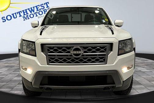 Glacier White 2022 Nissan Frontier SV