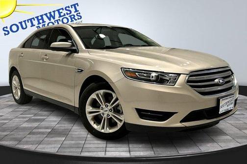 2018 Ford Taurus SEL